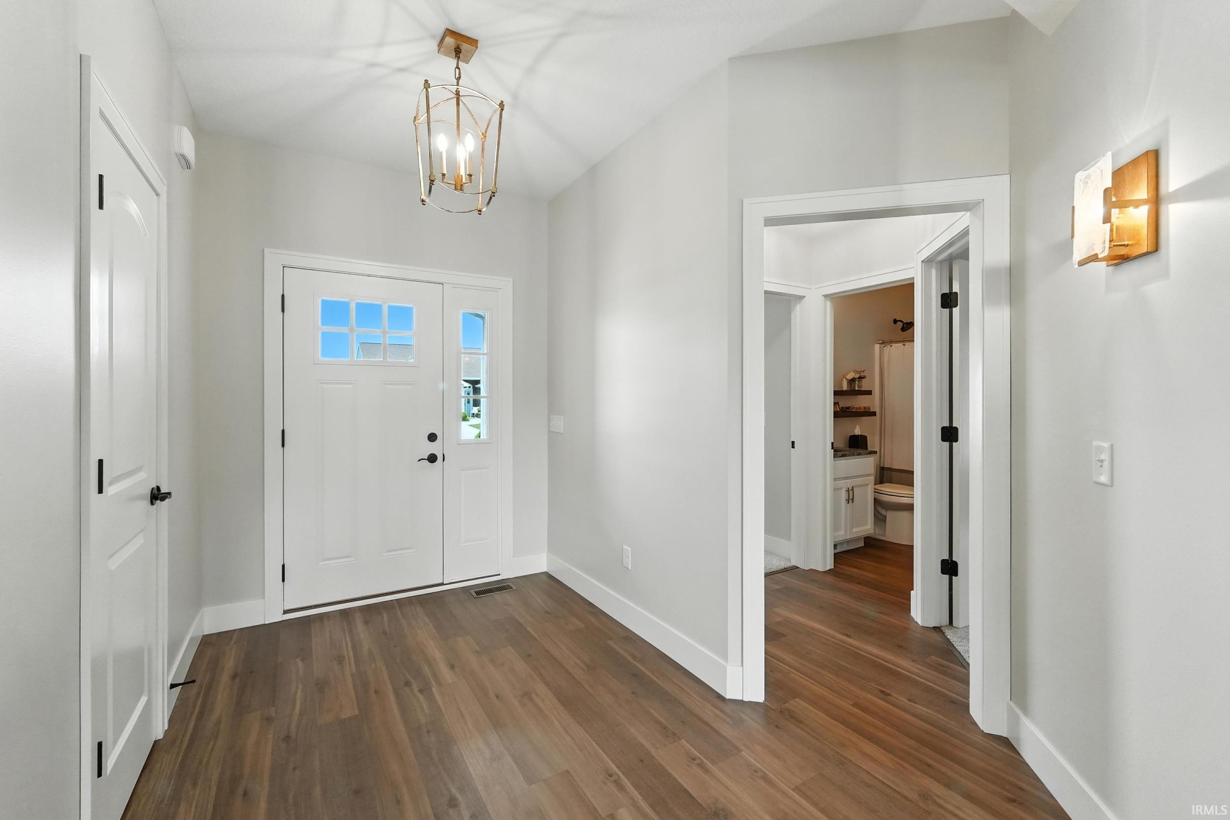 1381 Codorna Cove Fort Wayne, IN 46804 - Photo 11 of 36