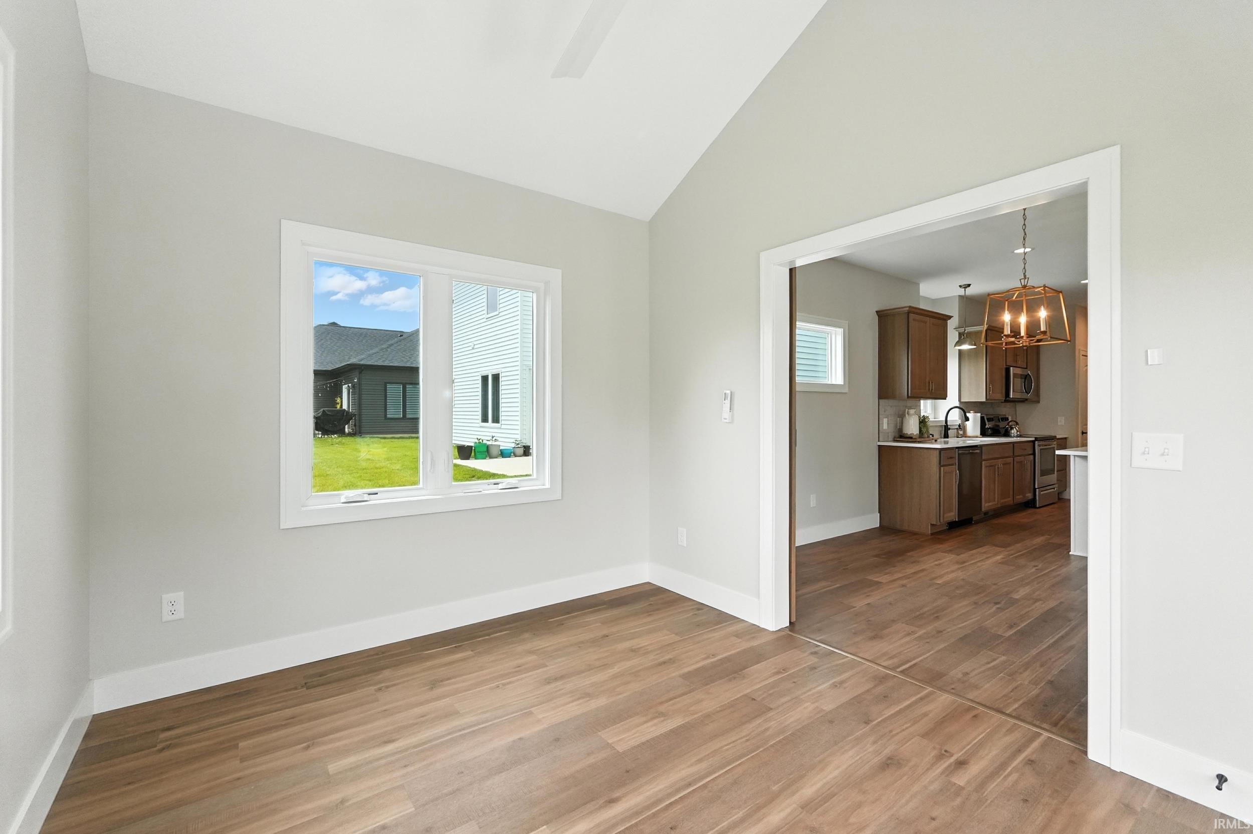 1381 Codorna Cove Fort Wayne, IN 46804 - Photo 22 of 36