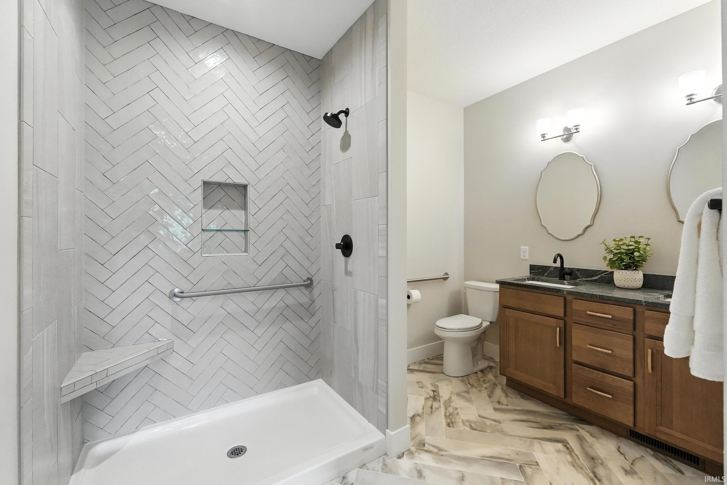 1381 Codorna Cove Fort Wayne, IN 46804 - Photo 7 of 36