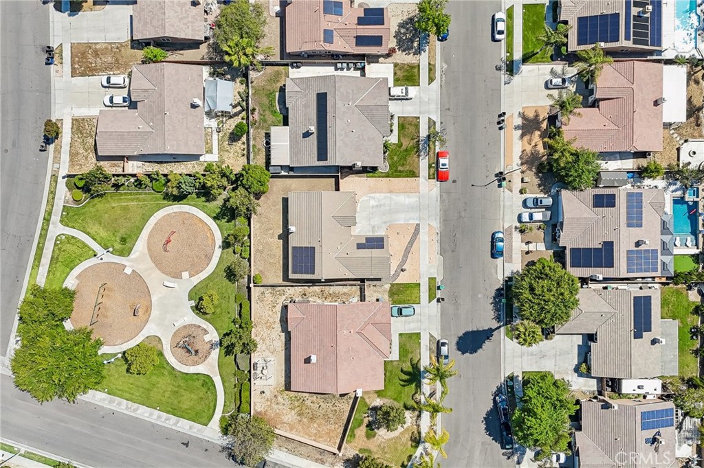 988 Roxanne Drive Hemet, CA 92543 - Photo 41 of 43