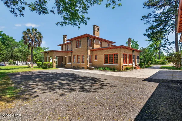 $799,900 | 1305 Church Avenue, Chipley, FL 32428