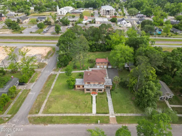 $799,900 | 1305 Church Avenue, Chipley, FL 32428