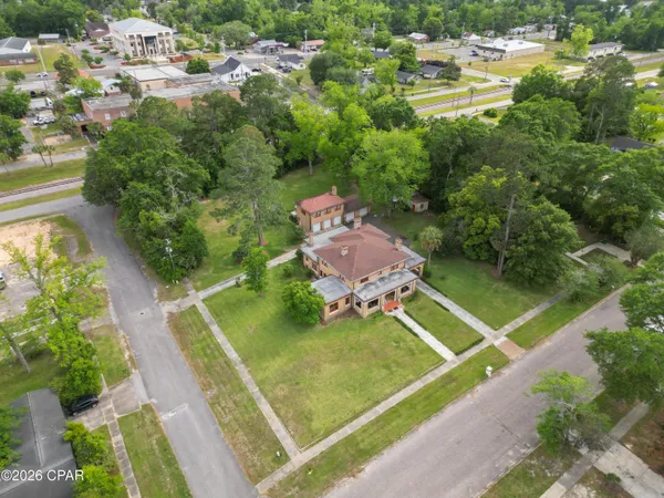 $799,900 | 1305 Church Avenue, Chipley, FL 32428