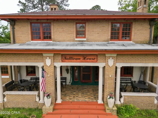 $799,900 | 1305 Church Avenue, Chipley, FL 32428