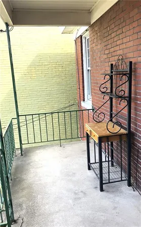 $1,695 | 5127 Liberty Avenue, Unit 2, Pittsburgh, PA 15224