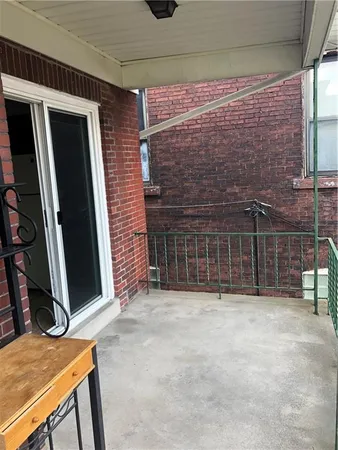 $1,695 | 5127 Liberty Avenue, Unit 2, Pittsburgh, PA 15224