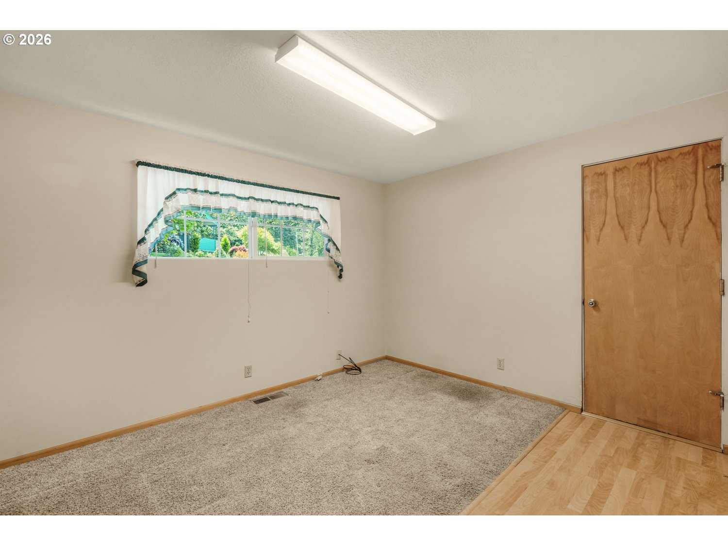 2225 West 28th Avenue Eugene, OR 97405 - Photo 16 of 34