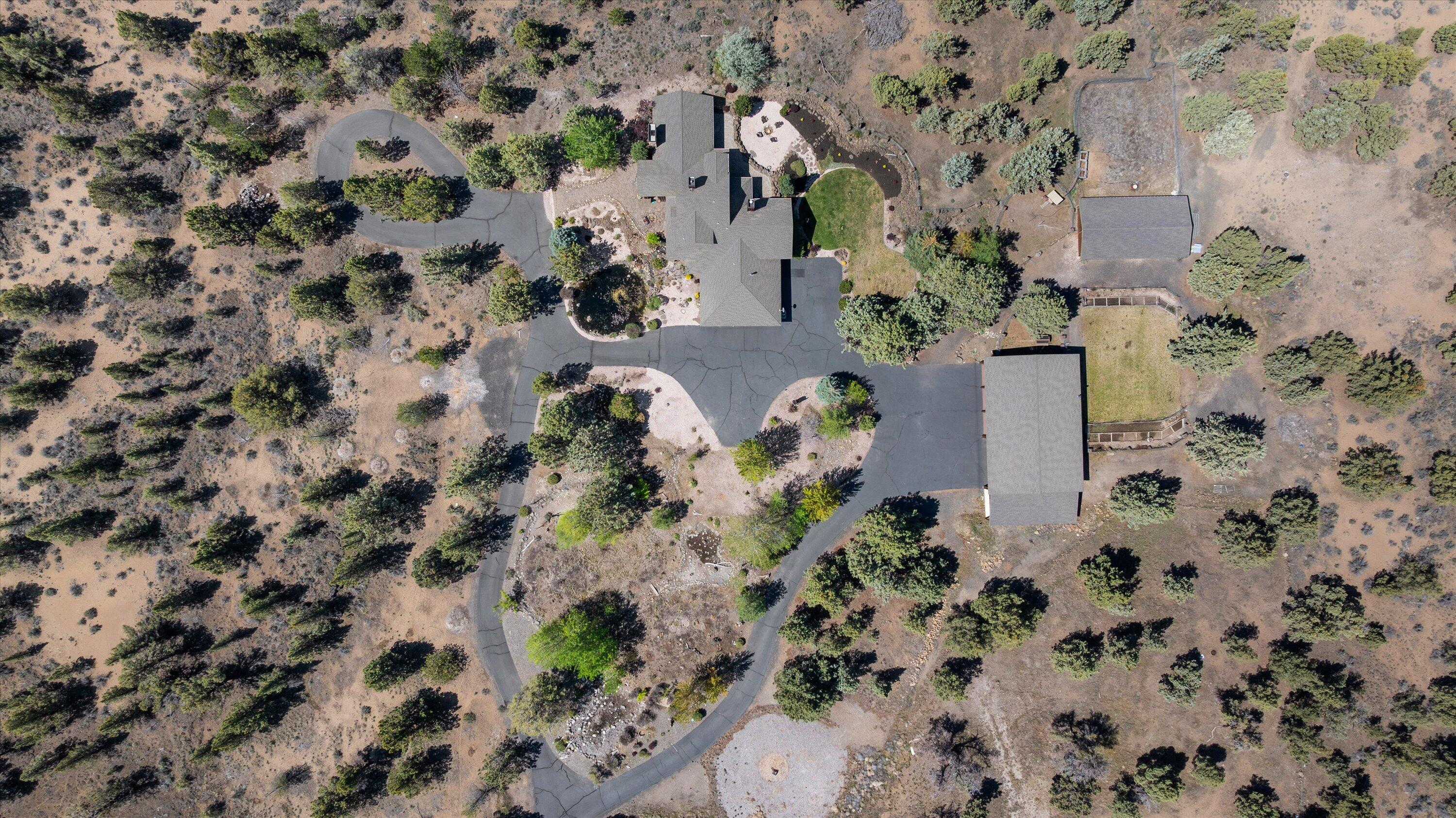 64155 Hunnell Road Bend, OR 97703 - Photo 84 of 96 85