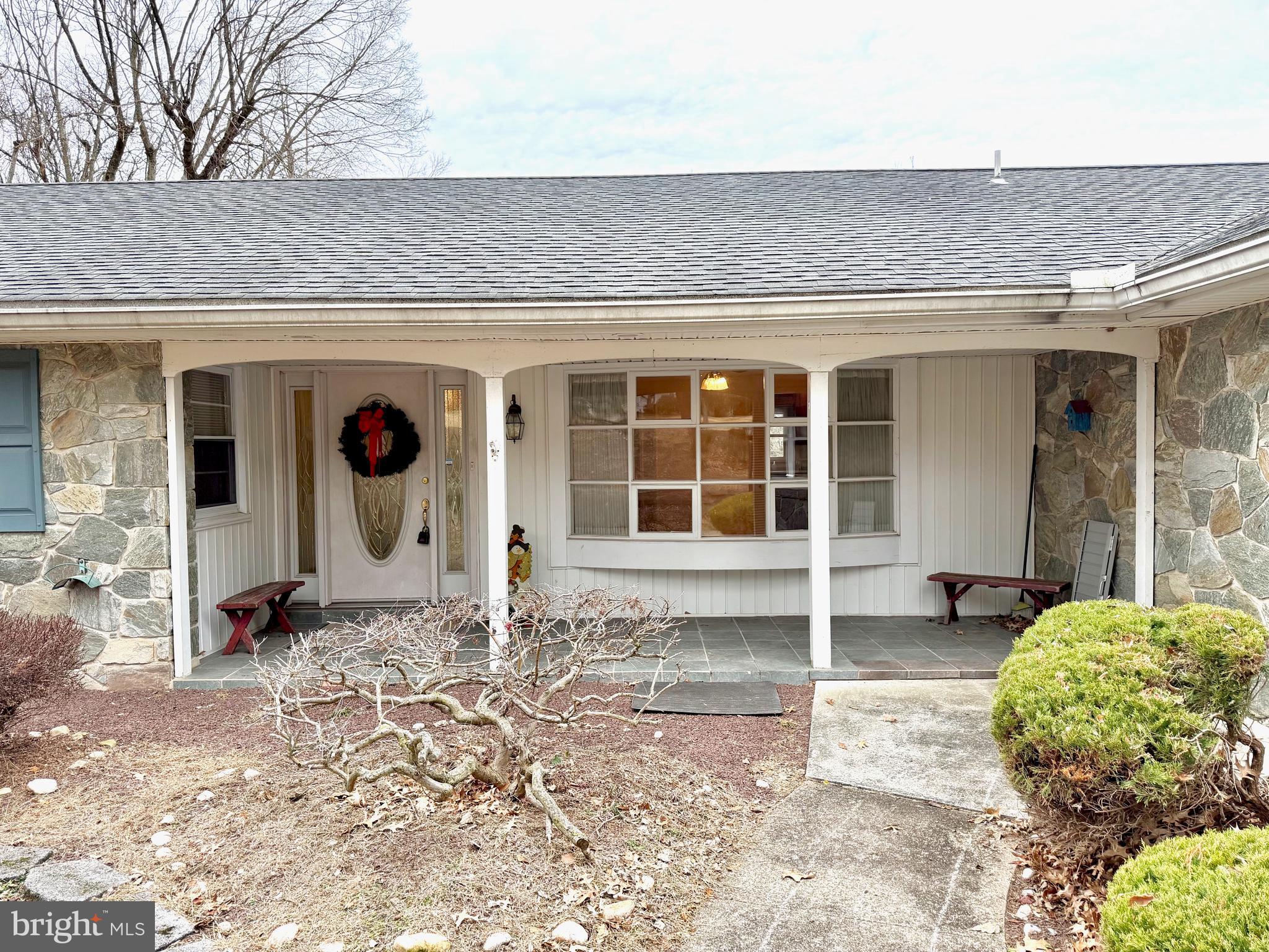 7 Jeffrey Road Reading, PA 19601 - Photo 4 of 43 Gallery Image 4