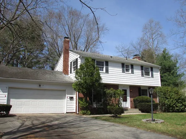 $609,900 | 21 Shady Lane, Attleboro, MA 02703