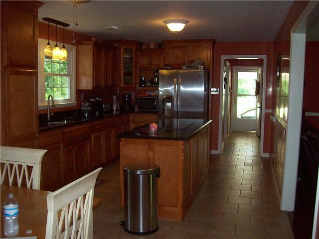 283 Brushy Road Centerville, TN 37033 - Photo 3 of 20 Gallery Image 3
