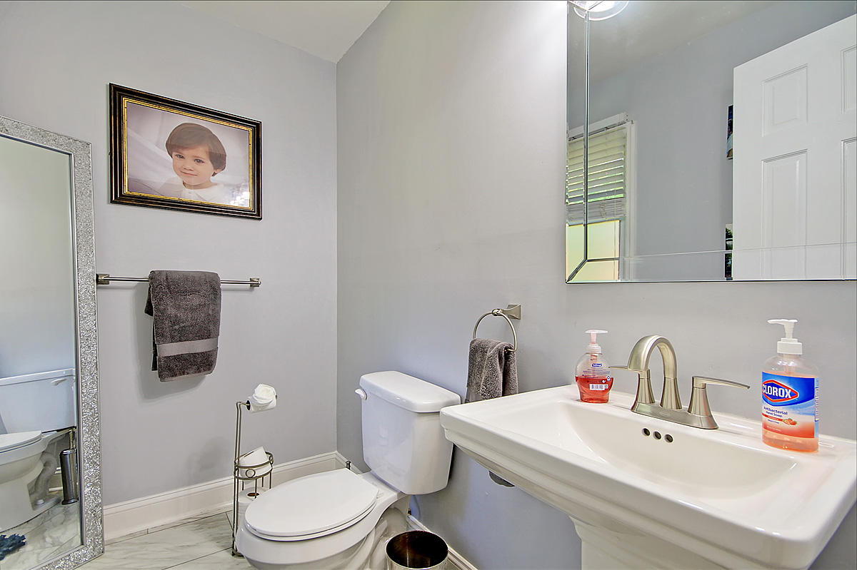 776 Larkwood Road Charleston, SC 29412 - Photo 22 of 36 CREM_776 Larkwood_014