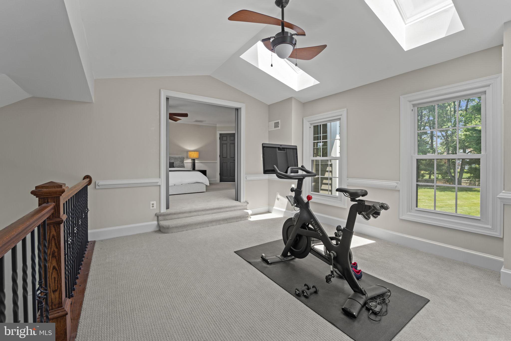 1211 Tottenham Court Reston, VA 20194 - Photo 33 of 80 sitting room off of primary bedroom