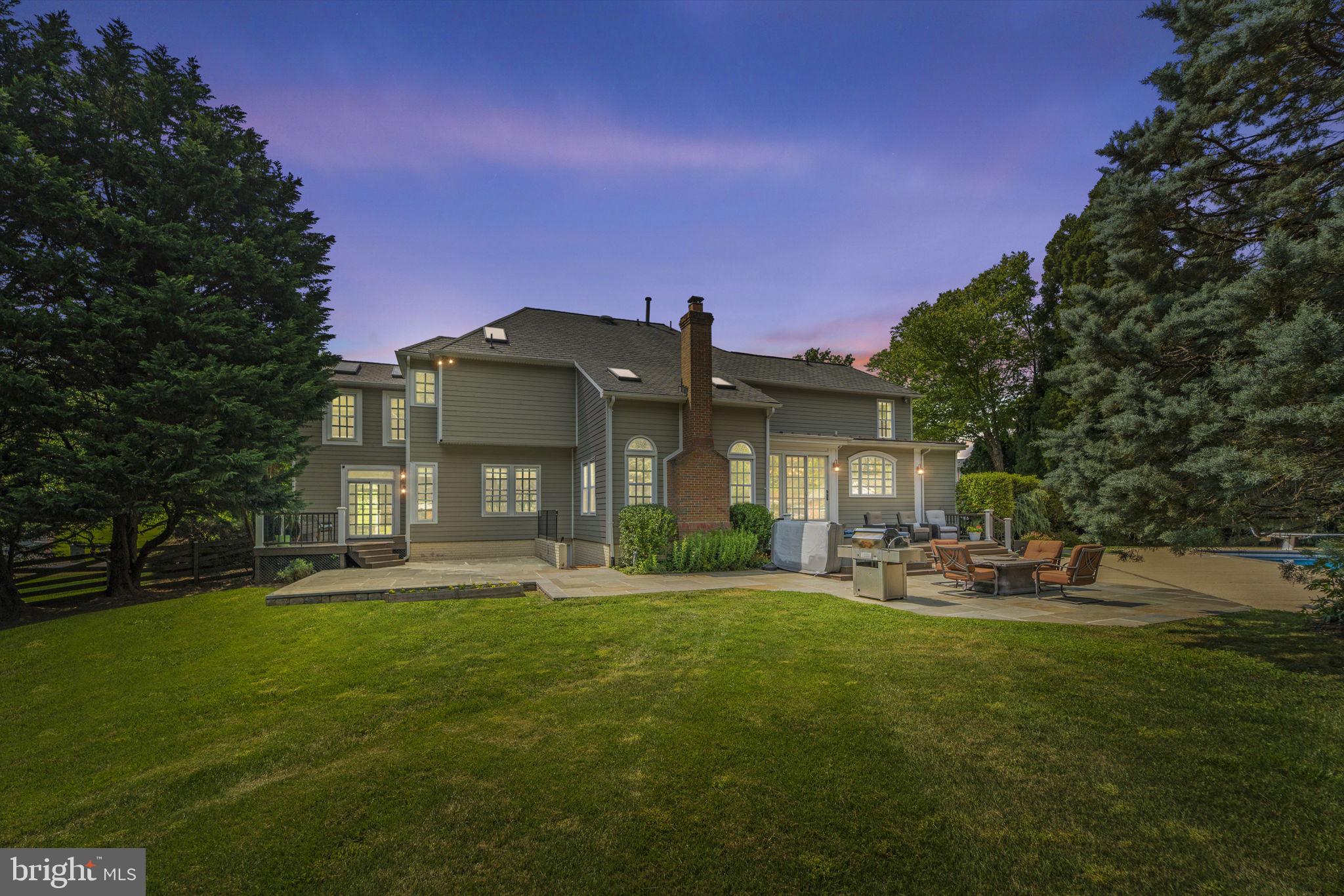 1211 Tottenham Court Reston, VA 20194 - Photo 61 of 80 twilight view of back of house