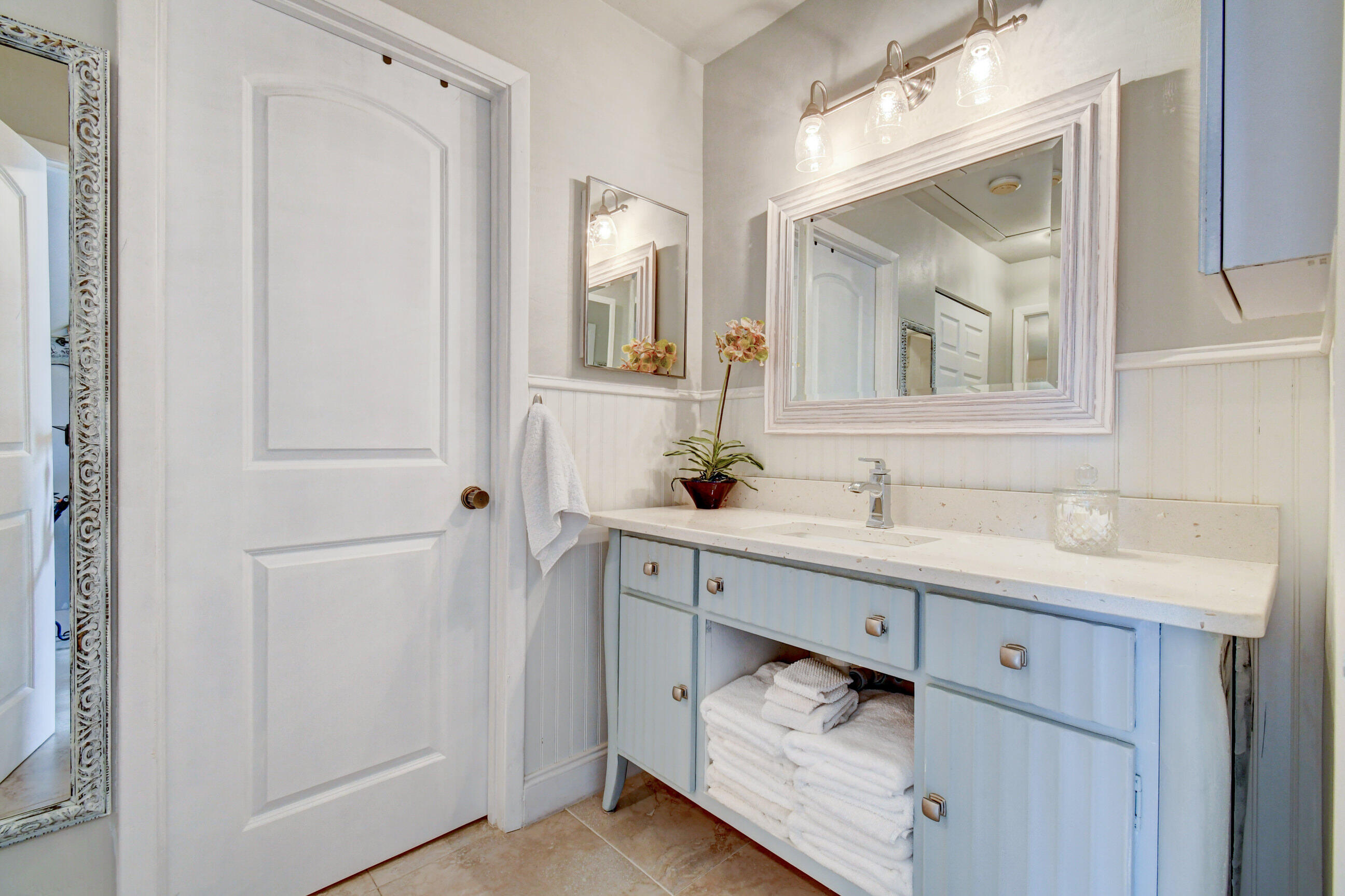 191 Cape Cod Circle Lake Worth, FL 33467 - Photo 26 of 40 Owners Bath