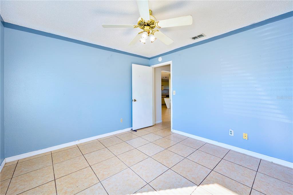 413 Winter Ridge Boulevard, Unit 413 Winter Haven, FL 33881 - Photo 15 of 23