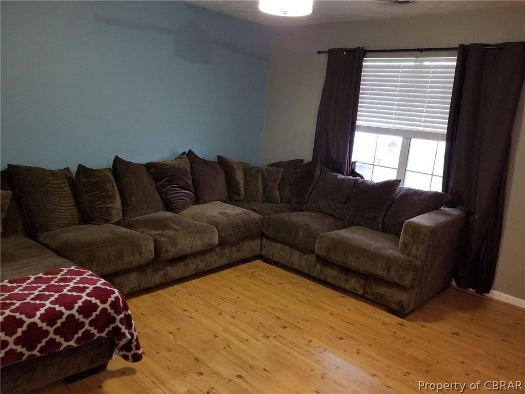 8915 Marlfield Road Gloucester, VA 23061 - Photo 9 of 33