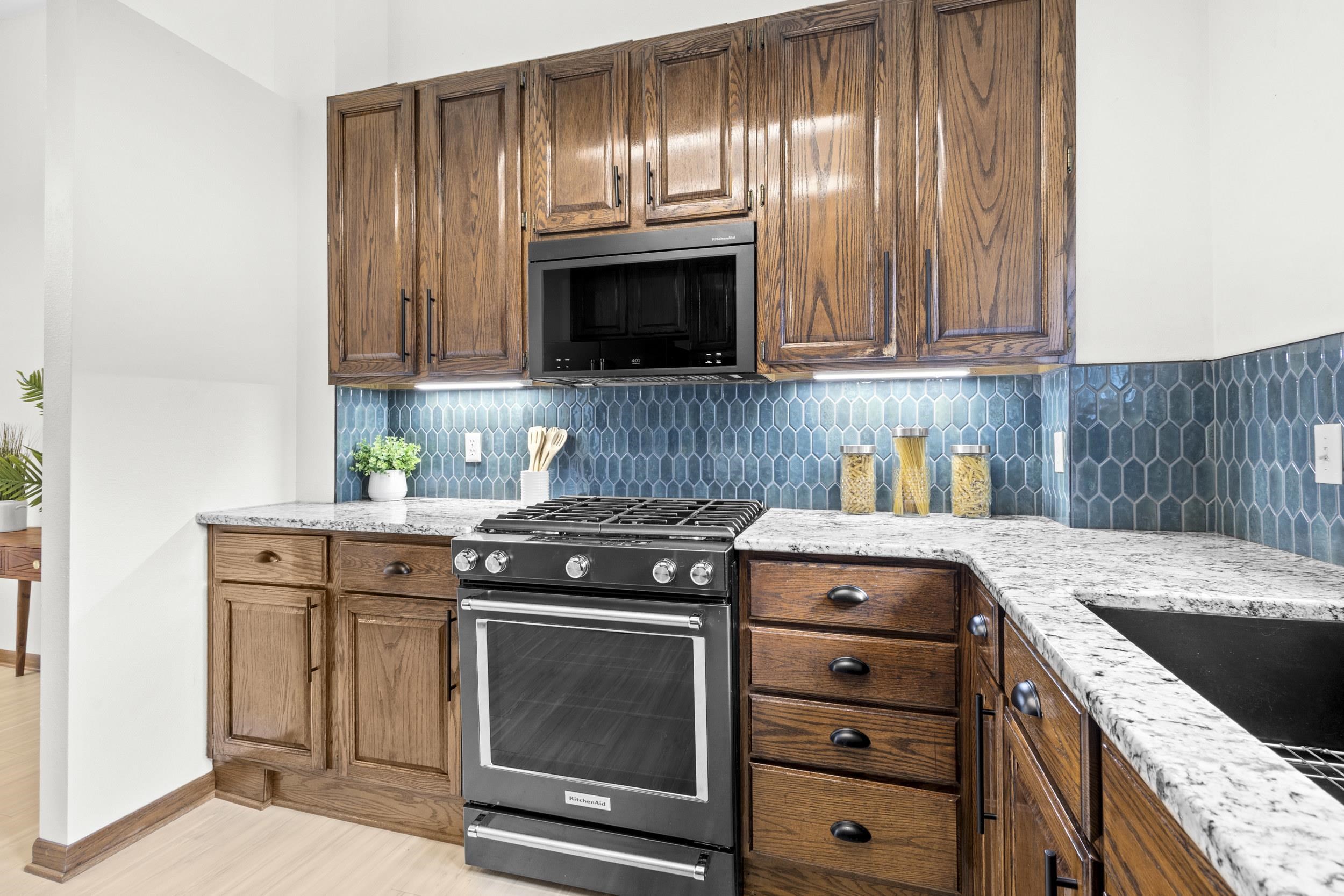 5416 North County Road Janesville, WI 53548 - Photo 4 of 58