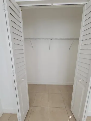 $1,400 | 1853 Northwest 5th Street, Unit 2, Miami, FL 33125