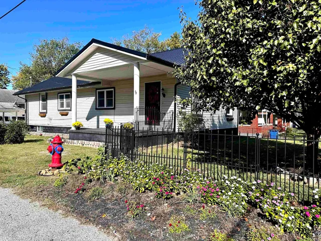 $189,000 | 2931 Washington Avenue, Bedford, IN 47421