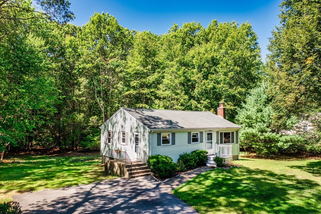 133 Allen Road Easton, MA 02356 - Photo 1 of 34 Gallery Image 1