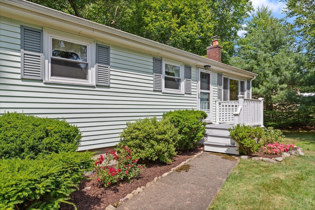 133 Allen Road Easton, MA 02356 - Photo 8 of 34 Gallery Image 8