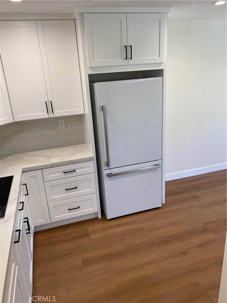 2442 Queensberry Road Pasadena, CA 91104 - Photo 11 of 17