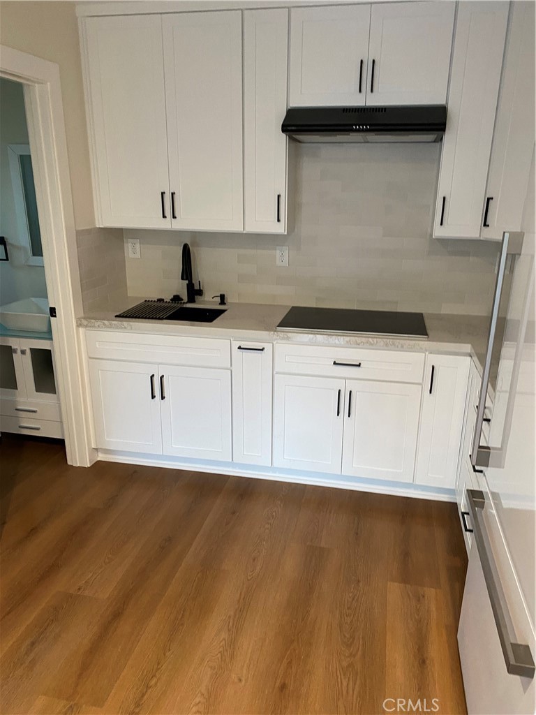 2442 Queensberry Road Pasadena, CA 91104 - Photo 8 of 17