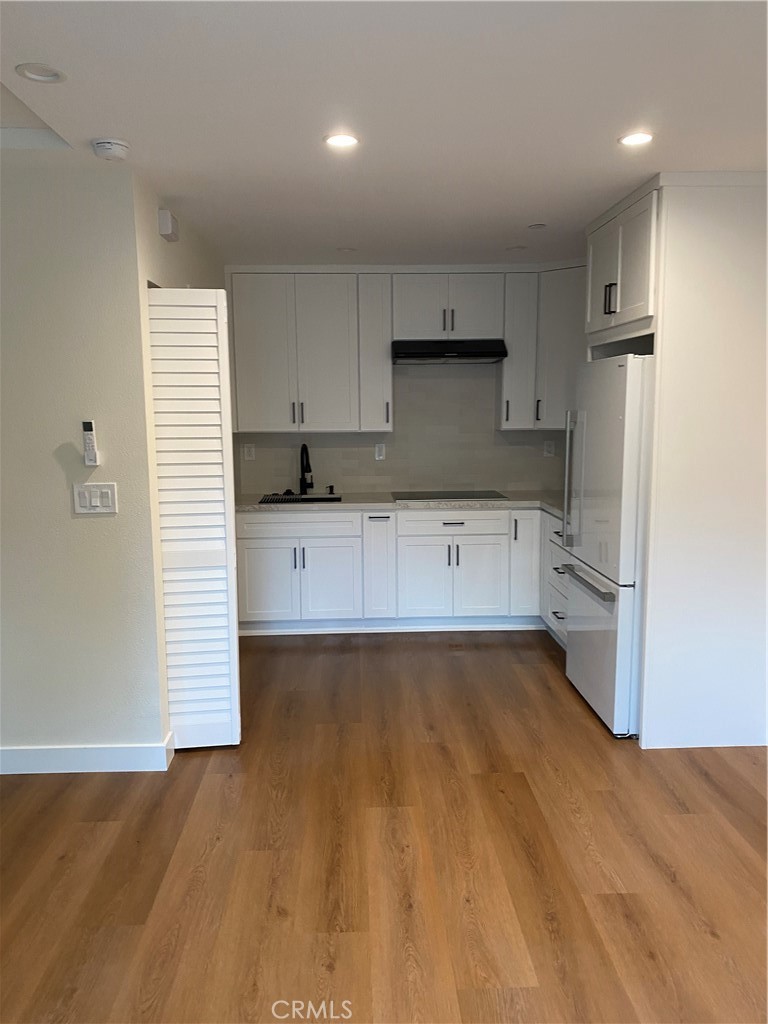 2442 Queensberry Road Pasadena, CA 91104 - Photo 9 of 17