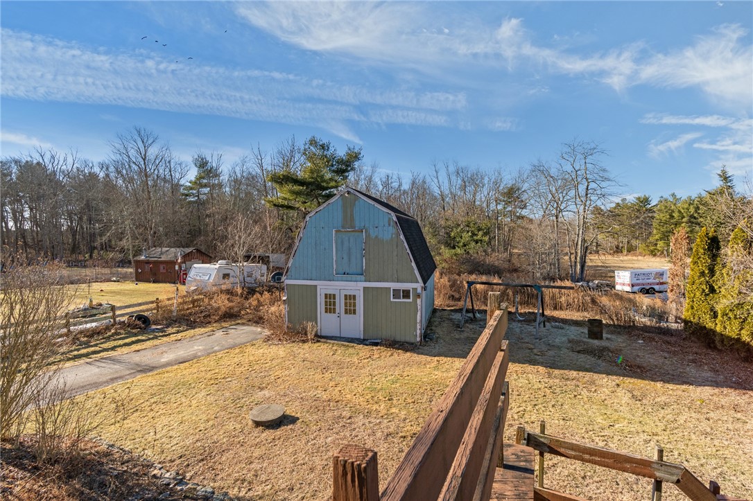 415 Chopmist Hill Road Glocester, RI 02814 - Photo 5 of 48