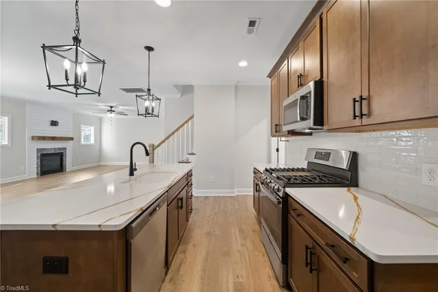 $549,900 | 1736 Eastover Drive, Kernersville, NC 27284