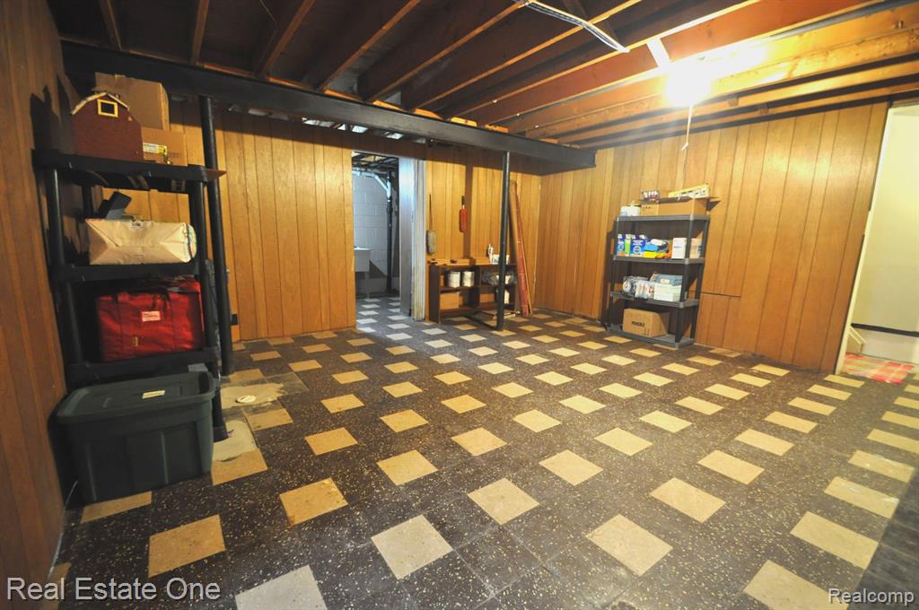 653 Wilwood Road Rochester Hills, MI 48309 - Photo 34 of 40 Gallery Image 34