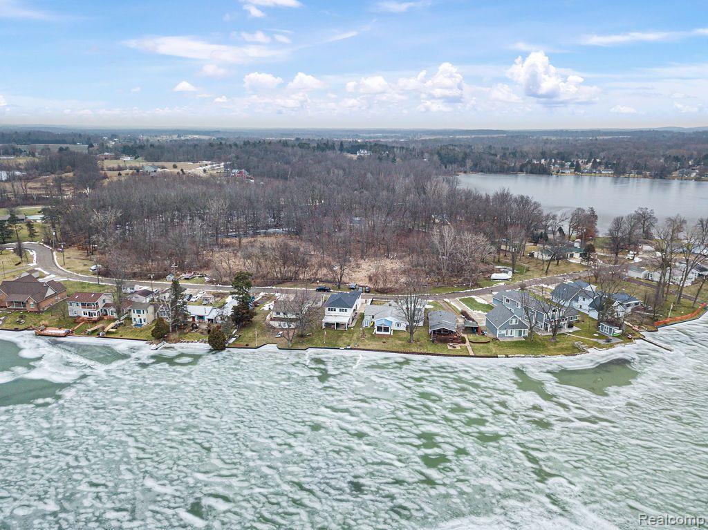 2205 West Fork Road Lapeer, MI 48446 - Photo 27 of 58