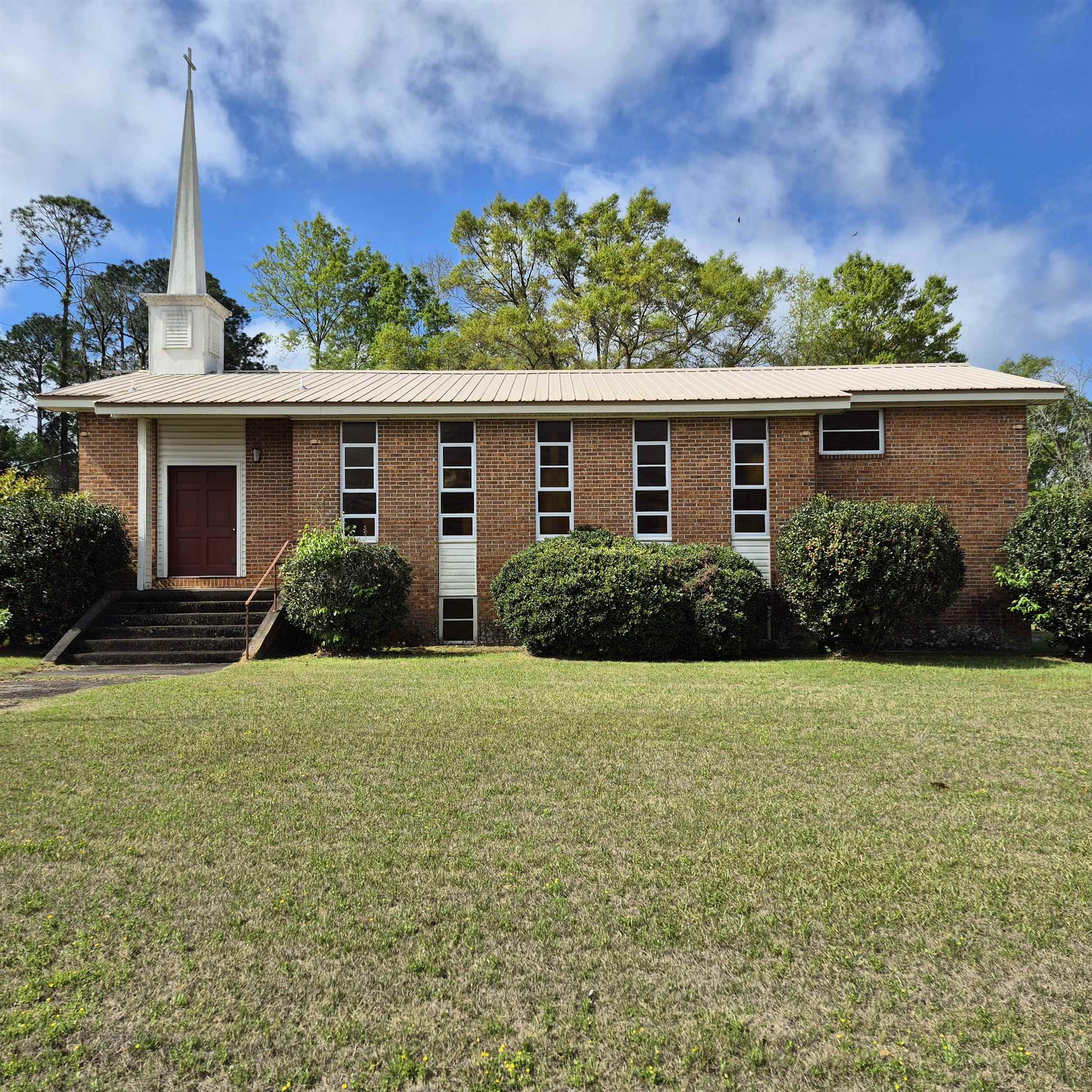 305 Rural Street Evergreen, AL 36401 - Photo 2 of 32 Front Of Structure
