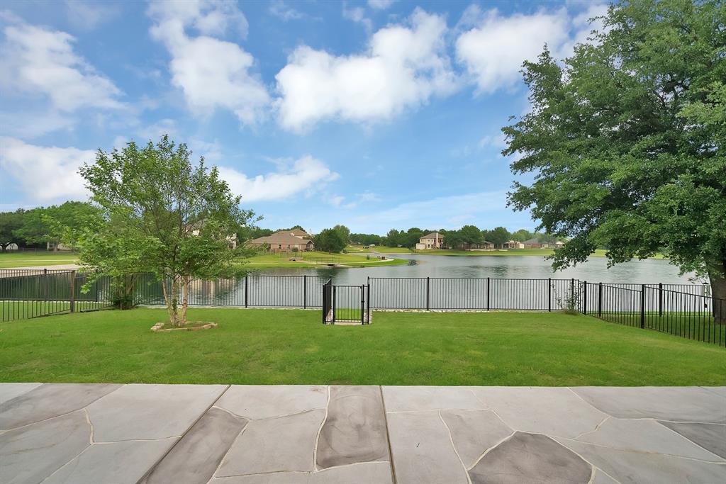 2609 Loon Lake Road Denton, TX 76210 - Photo 34 of 37