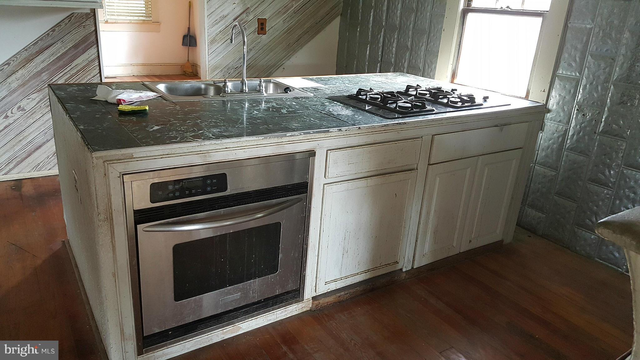 662 Caisson Road Fredericksburg, VA 22405 - Photo 9 of 25 Kitchen