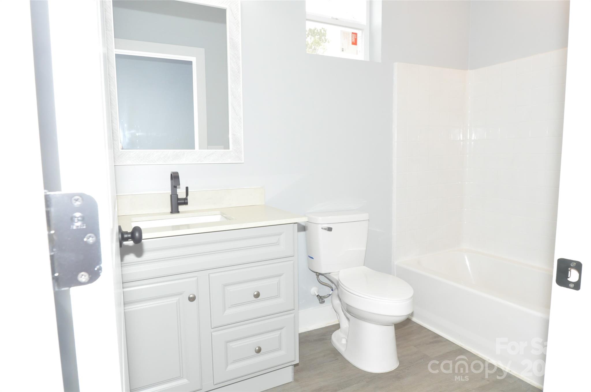 569 5th Street Chester, SC 29706 - Photo 14 of 19