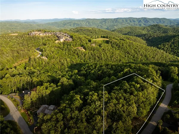 $350,000 | 1265 Reynolds Parkway, Boone, NC 28607