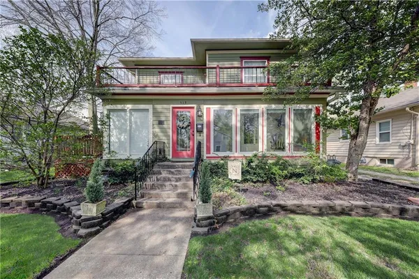 $300,000 | 513 South Water Street, Olathe, KS 66061