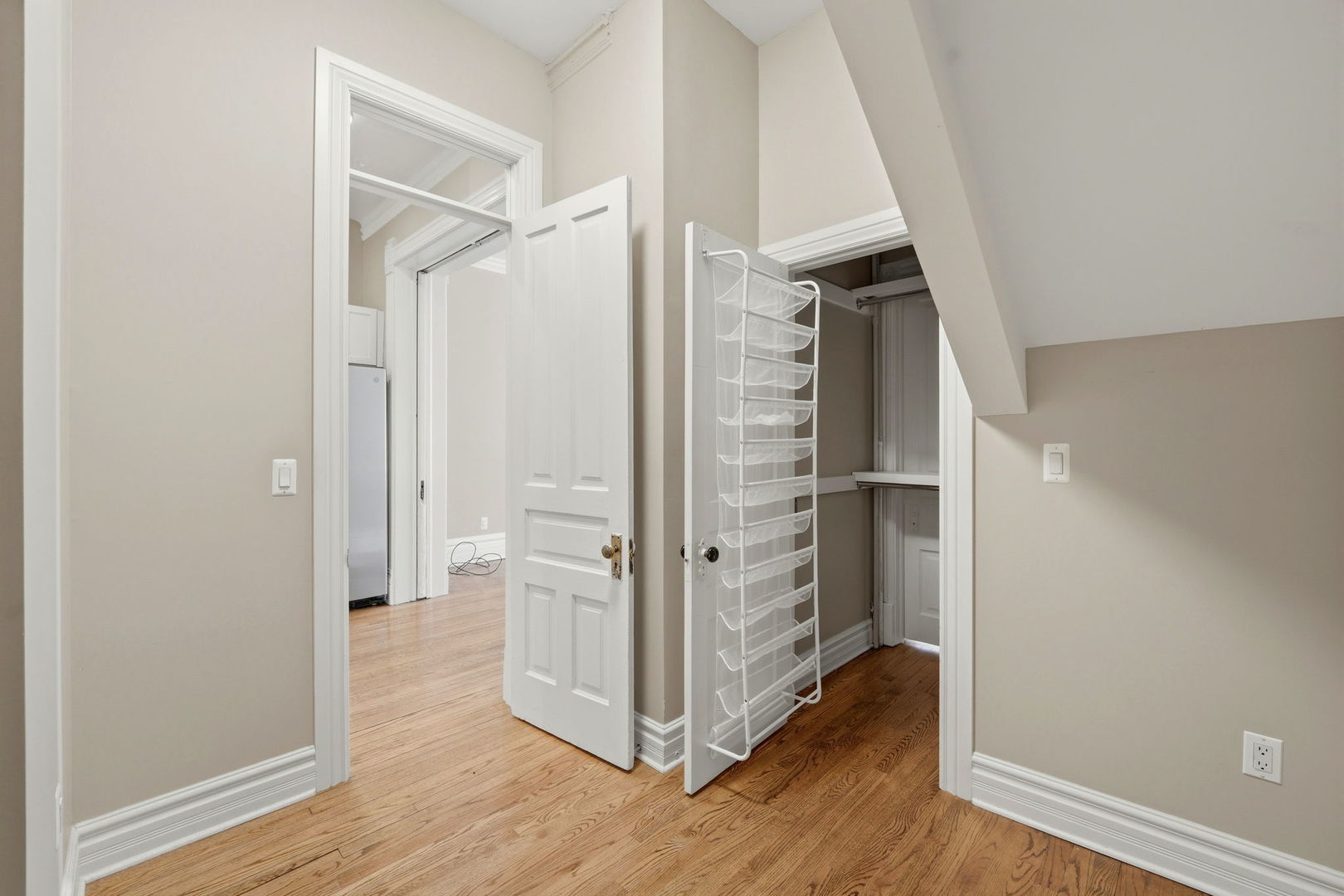 2428 North Geneva Terrace Chicago, IL 60614 - Photo 13 of 44