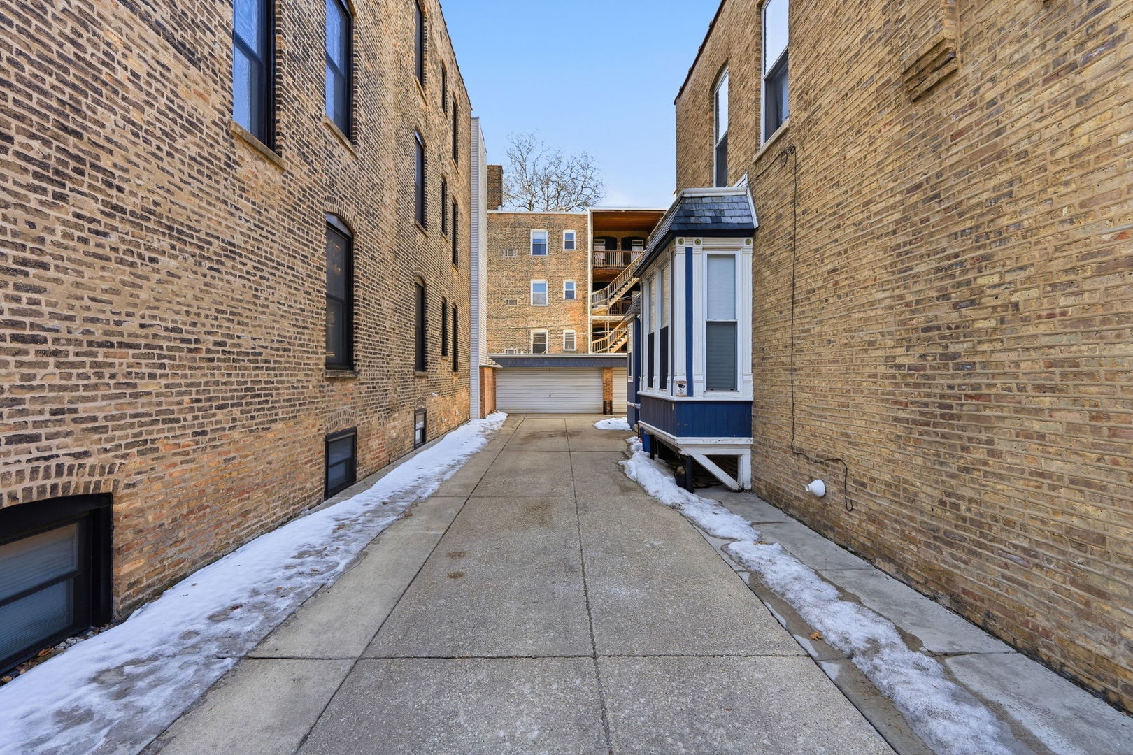 2428 North Geneva Terrace Chicago, IL 60614 - Photo 31 of 44