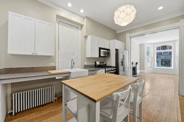 $1,350,000 | 2428 North Geneva Terrace, Chicago, IL 60614