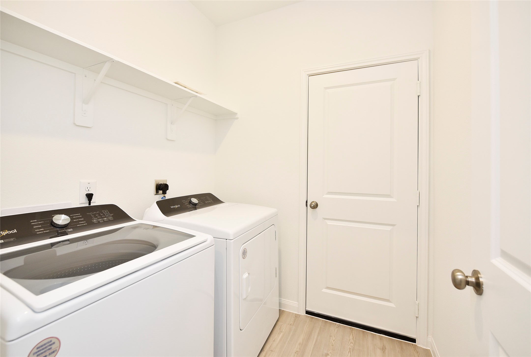 25473 Cilantro Drive Magnolia, TX 77355 - Photo 18 of 21 Washer and Dryer included in the rental