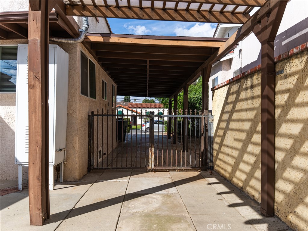 3460 Elmwood Court Riverside, CA 92506 - Photo 19 of 23