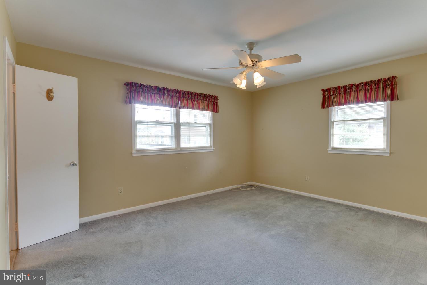 7114 Sea Cliff Road McLean, VA 22101 - Photo 12 of 30 Bedroom (Master)