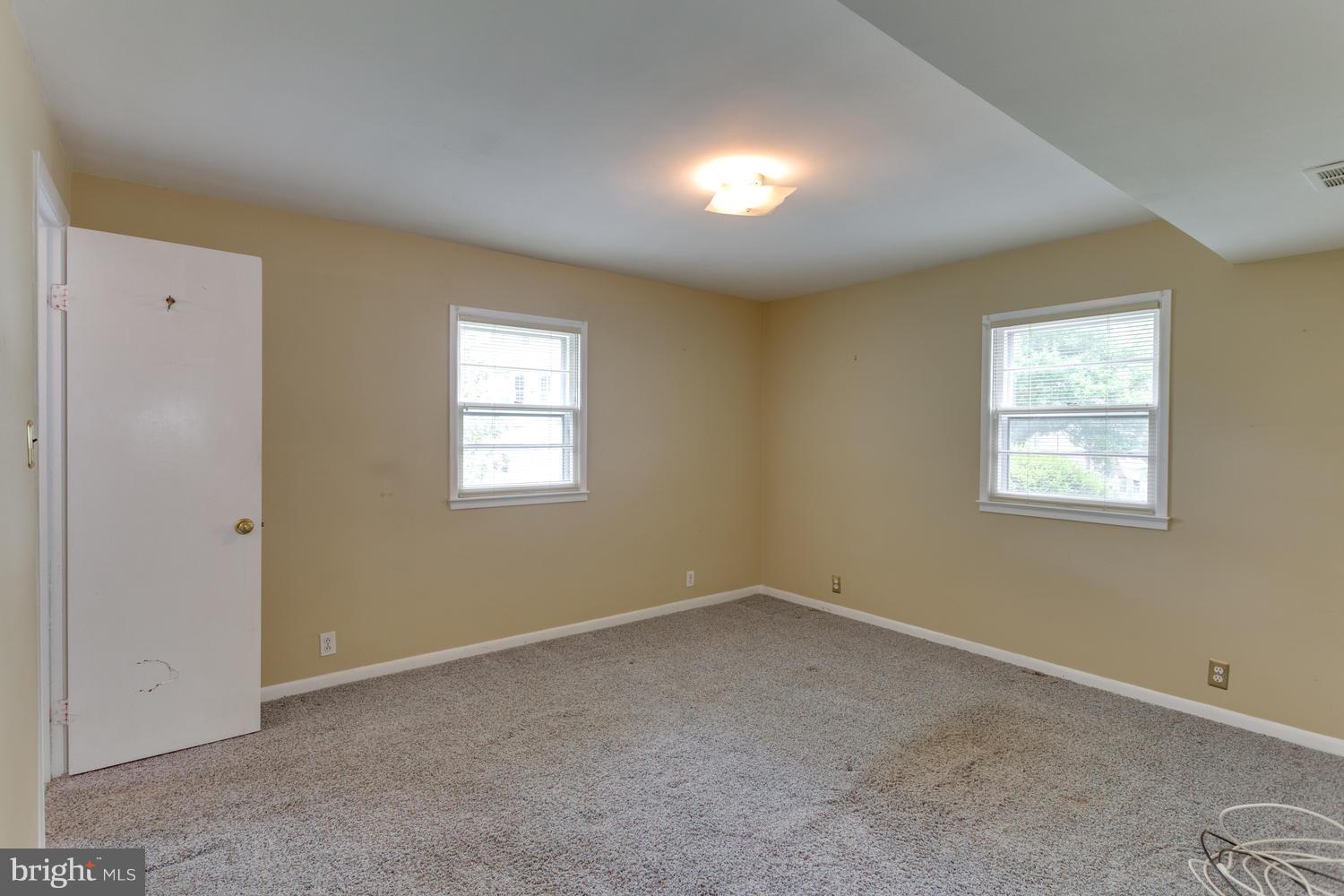 7114 Sea Cliff Road McLean, VA 22101 - Photo 23 of 30 Bedroom 4