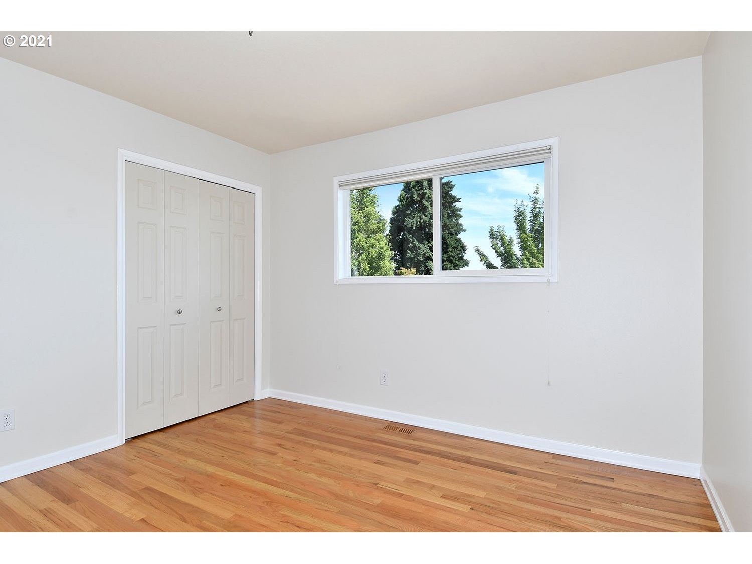 11755 Southwest Ridgecrest Drive Beaverton, OR 97008 - Photo 15 of 32 Gallery Image 15