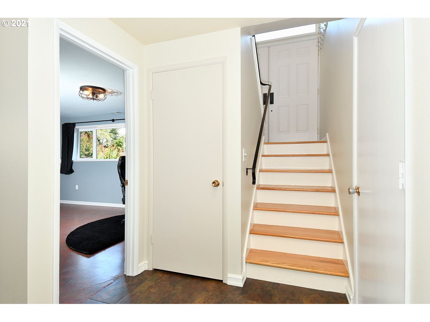 11755 Southwest Ridgecrest Drive Beaverton, OR 97008 - Photo 17 of 32 Gallery Image 17