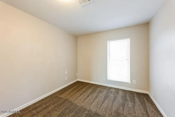 $2,410 | 515 West Montoya Lane, Phoenix, AZ 85027