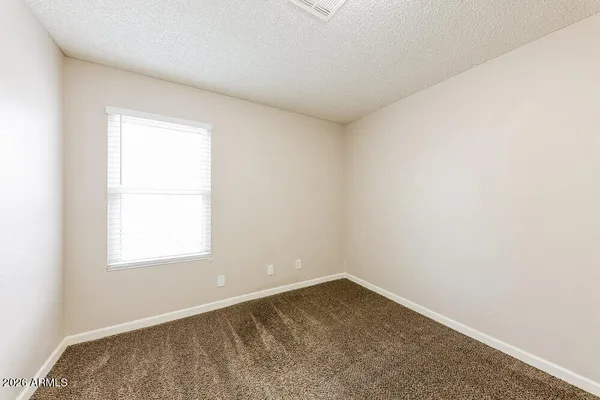 $2,425 | 515 West Montoya Lane, Phoenix, AZ 85027